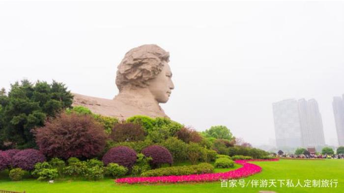 长沙商务伴游_哪里招商务伴游男_广州商务伴游