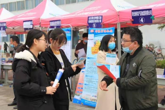 潍坊 模特伴游_私人伴游招聘_潍坊伴游招聘信息