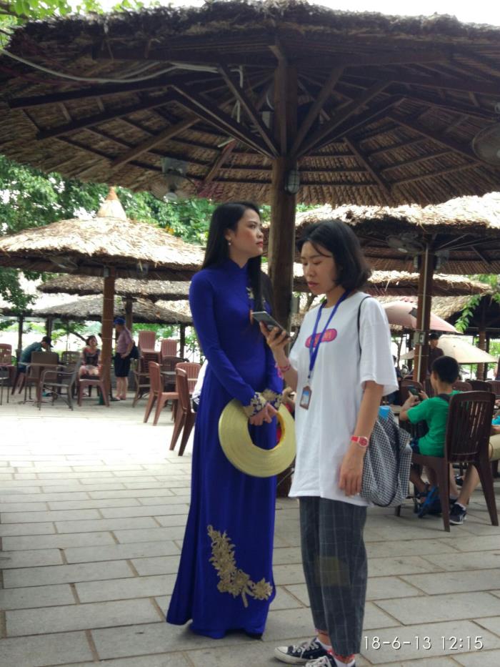 关于三百块钱可以请一个越南美女当全陪导游的咨询 关于三百块钱可以请一个越南美女当全陪导游的咨询