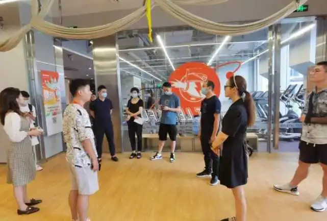 16年私人导游开始直到现在,已经从业了6个年头 16年私人导游开始直到现在,已经从业了6个年头