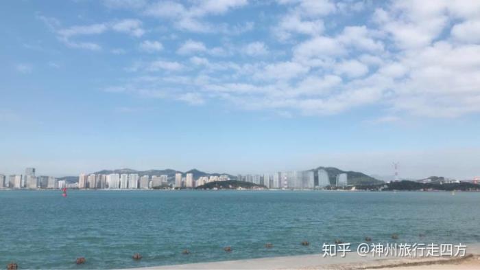 厦门当地优秀私人导游一天多少钱和厦门旅游必玩的景点介绍