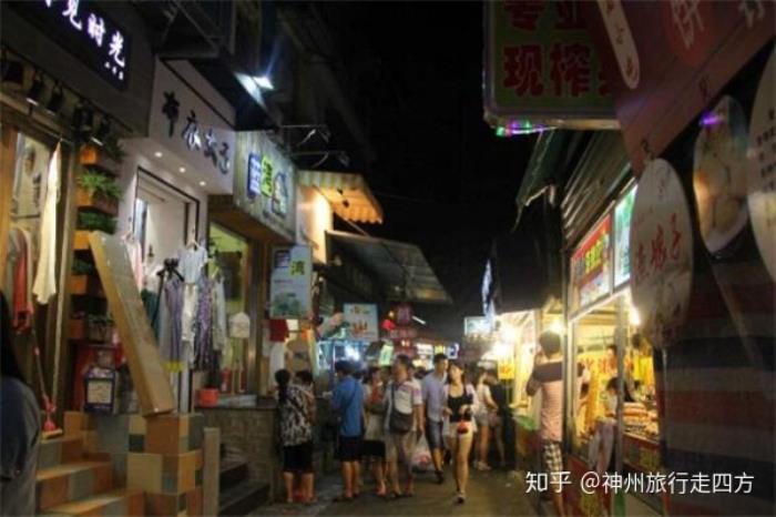 厦门当地优秀私人导游一天多少钱和厦门旅游必玩的景点介绍