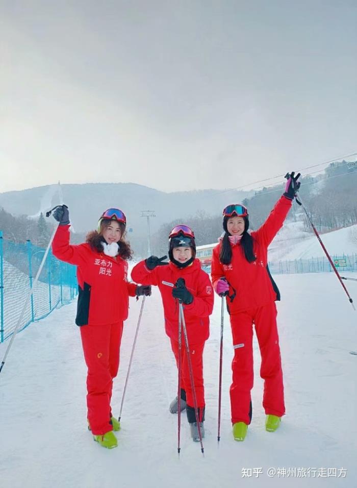 去哈尔滨雪乡旅游,要不要哈尔滨当地旅行社哪家好？
