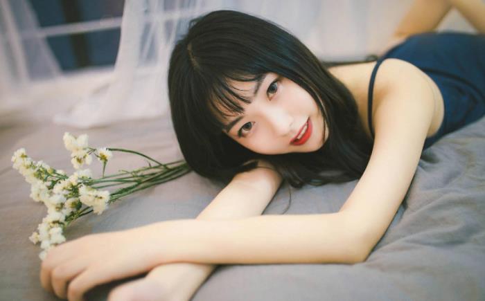  商务模特兼职可以通过五八同城进行招聘 