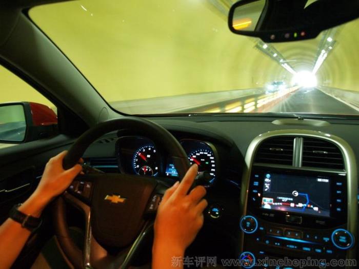 驾游(川藏线自驾游)