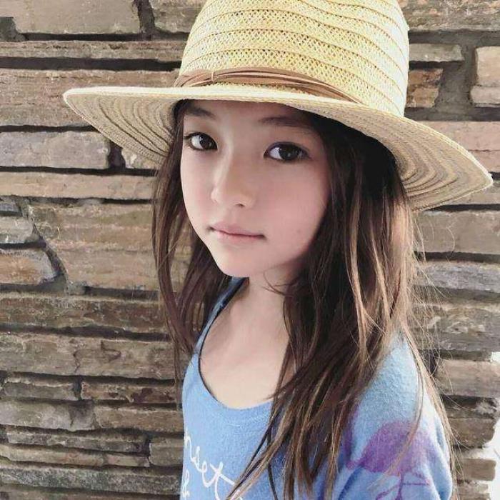 12岁模特(12岁模特一米八)