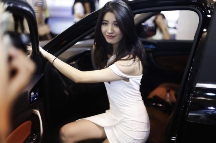 兼职模特陪客人旅游(兼职模特陪客人旅游怎么说) 兼职模特陪客人旅游(兼职模特陪客人旅游怎么说)