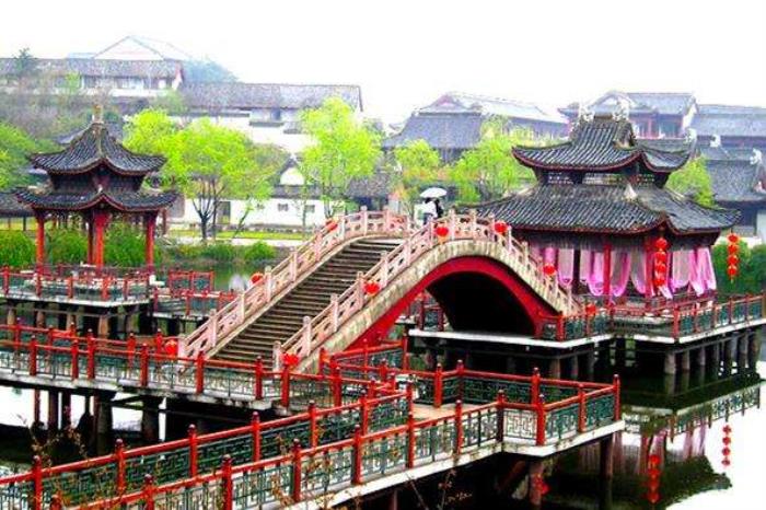 横店国贸雇用伴游(横店国贸大厦酒店雇用) 横店国贸雇用伴游(横店国贸大厦酒店雇用)