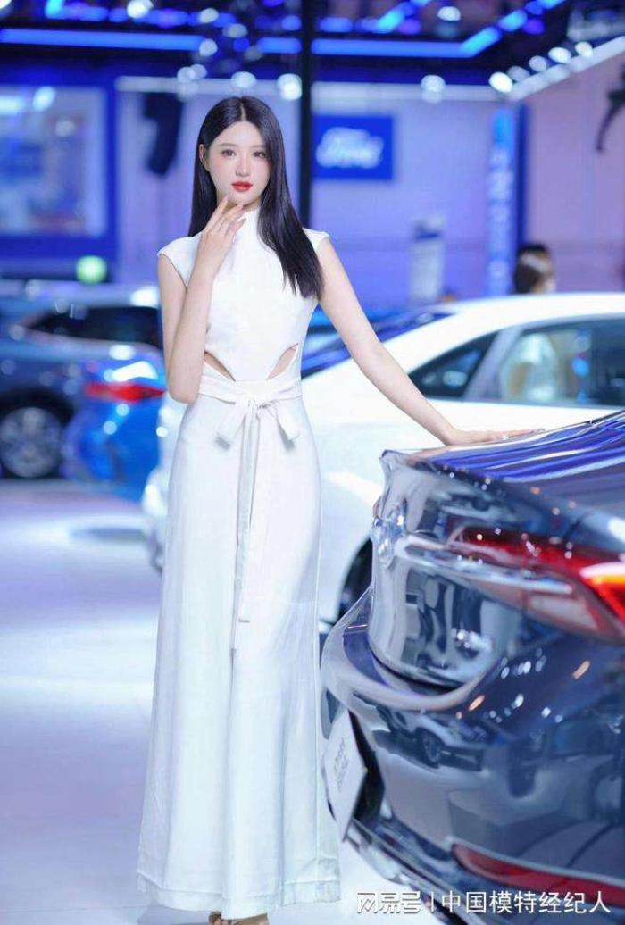 兼职模特几钱一个小时(兼职模特几钱一个小时一般) 兼职模特几钱一个小时(兼职模特几钱一个小时一般)