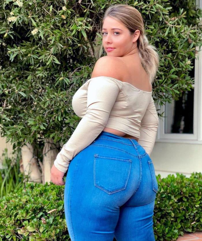 公斤胖妞兼职模特(胖胖的模特) 公斤胖妞兼职模特(胖胖的模特)