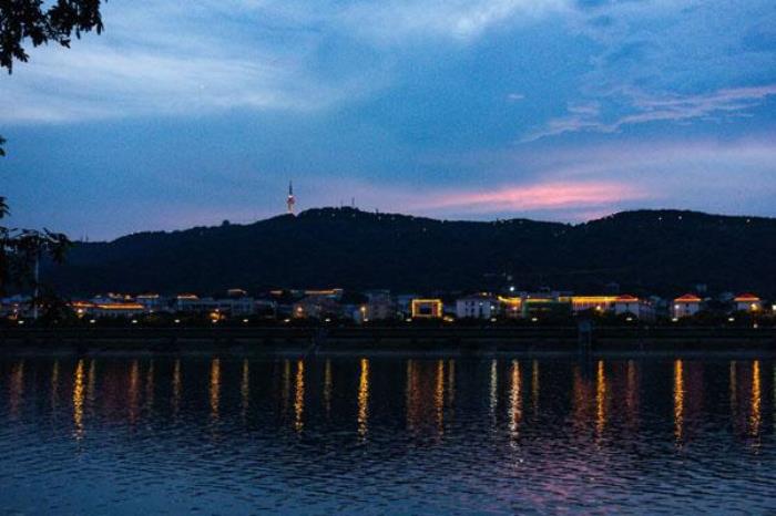 岳麓山滑道和索道介绍 游玩攻略 岳麓山滑道和索道介绍 游玩攻略