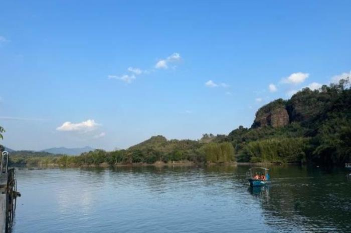 丹霞山水上丹霞门票优惠政策 丹霞山水上丹霞门票优惠政策