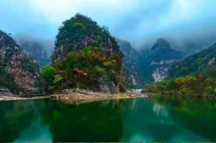 洛阳青要山风景区好玩吗