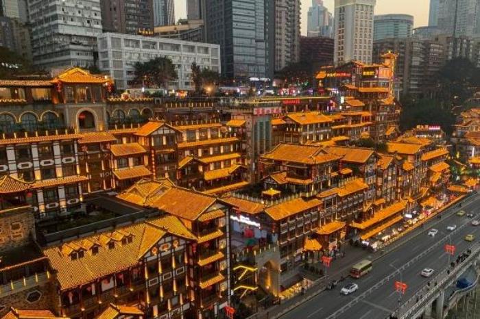 哪里看洪崖洞夜景最佳 夜景最佳观赏地点推荐 哪里看洪崖洞夜景最佳 夜景最佳观赏地点推荐