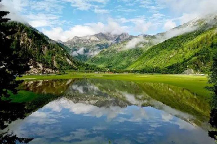 九寨沟爱情海景区门票价格及地址 附游玩攻略 九寨沟爱情海景区门票价格及地址 附游玩攻略