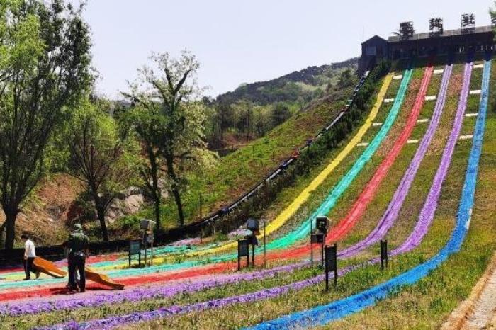 2024雪山彩虹谷门票价格 2024雪山彩虹谷门票价格