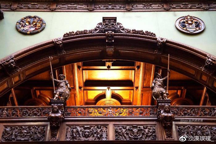 德国人到这个东欧国家当老大 花费1.2亿美元山寨了新天鹅堡