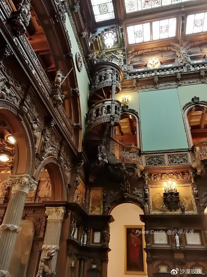 德国人到这个东欧国家当老大 花费1.2亿美元山寨了新天鹅堡