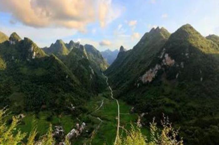 河池丹炉山 河池丹炉山