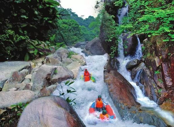 连云山峡谷漂流 连云山峡谷漂流