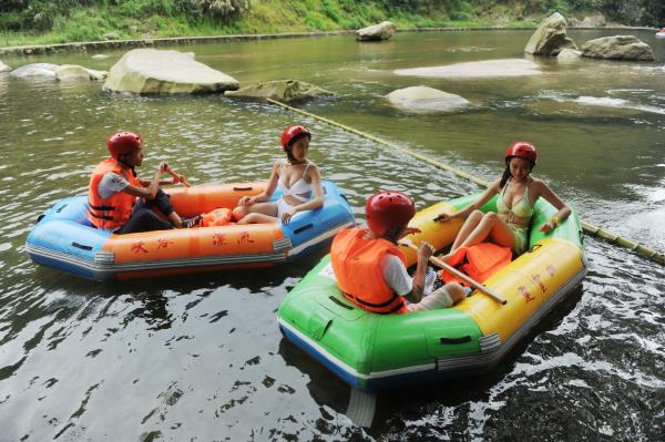 连云山峡谷漂流 连云山峡谷漂流