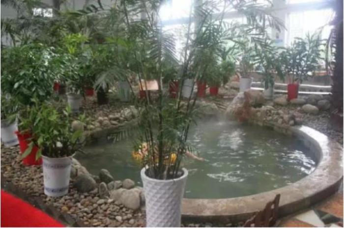 蓝波湾温泉水世界 蓝波湾温泉水世界