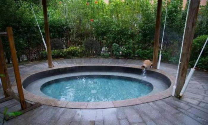 蓝波湾温泉水世界 蓝波湾温泉水世界