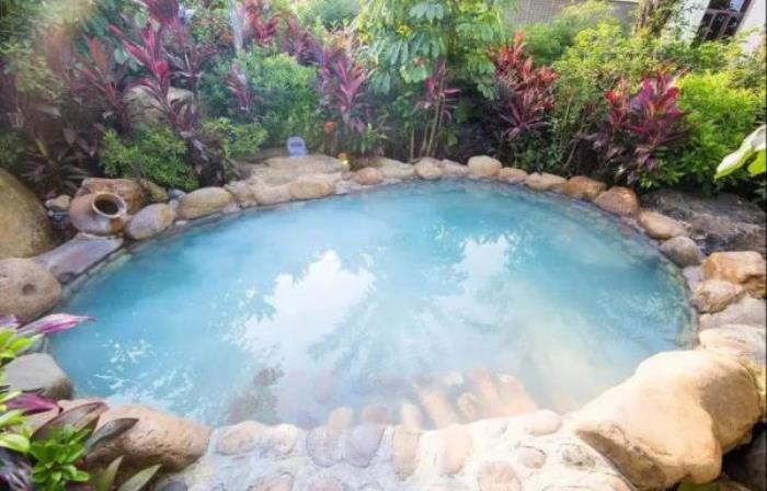 蓝波湾温泉水世界 蓝波湾温泉水世界