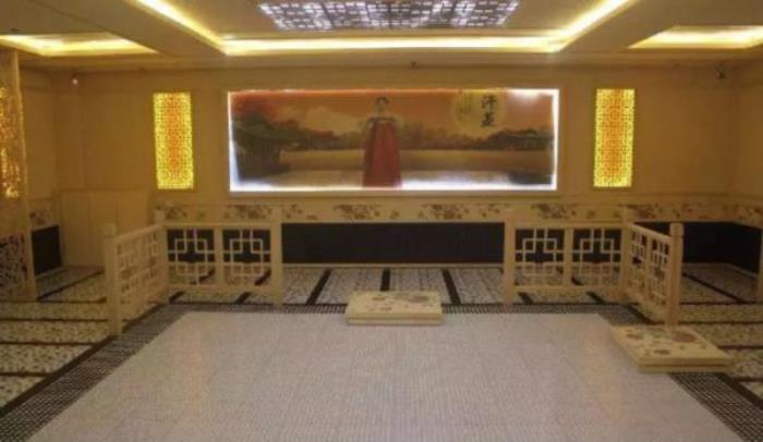 蓝波湾温泉水世界 蓝波湾温泉水世界