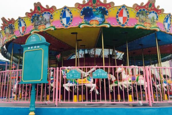 自贡恐龙欢乐王国 自贡恐龙欢乐王国