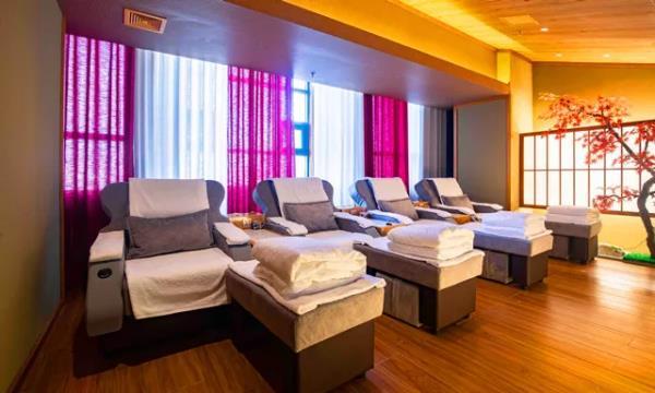 新乡亚华尊悦汤泉 新乡亚华尊悦汤泉