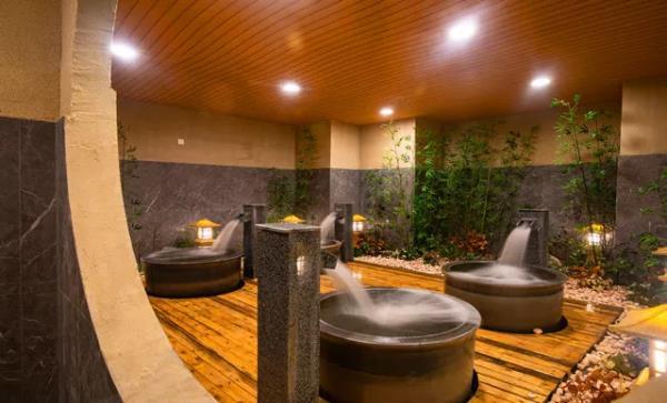 新乡亚华尊悦汤泉 新乡亚华尊悦汤泉