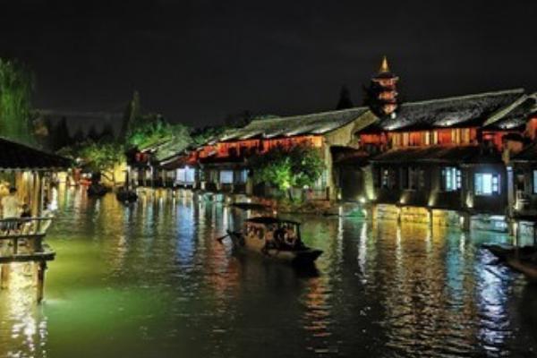 西栅夜游 西栅夜游