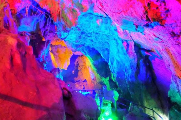 泰安地下龙宫 泰安地下龙宫