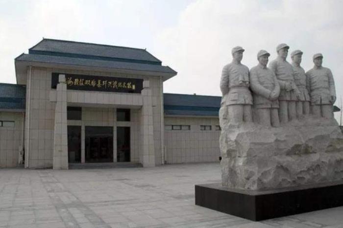 淮海战役双堆集烈士陵园 淮海战役双堆集烈士陵园