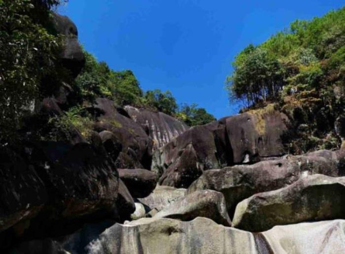 福建宁德福安白云山 福建宁德福安白云山