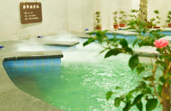 太白山水温泉 太白山水温泉