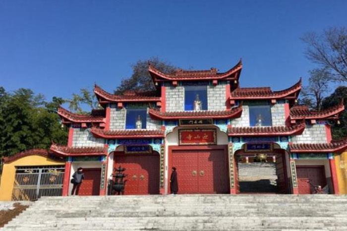 红色山水涧景区 红色山水涧景区