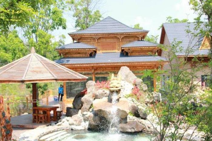 西岭森林生态旅游度假区 西岭森林生态旅游度假区