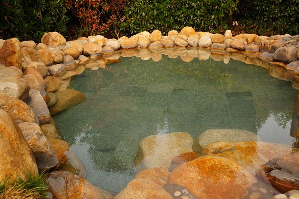 女儿国温泉 女儿国温泉