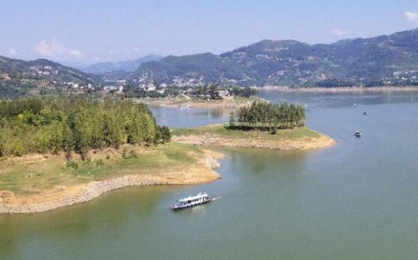 瀛湖翠屏岛 瀛湖翠屏岛