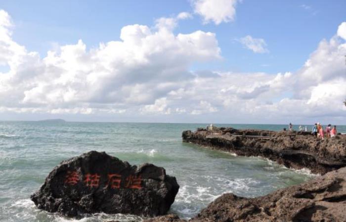 鳄鱼山景区 鳄鱼山景区