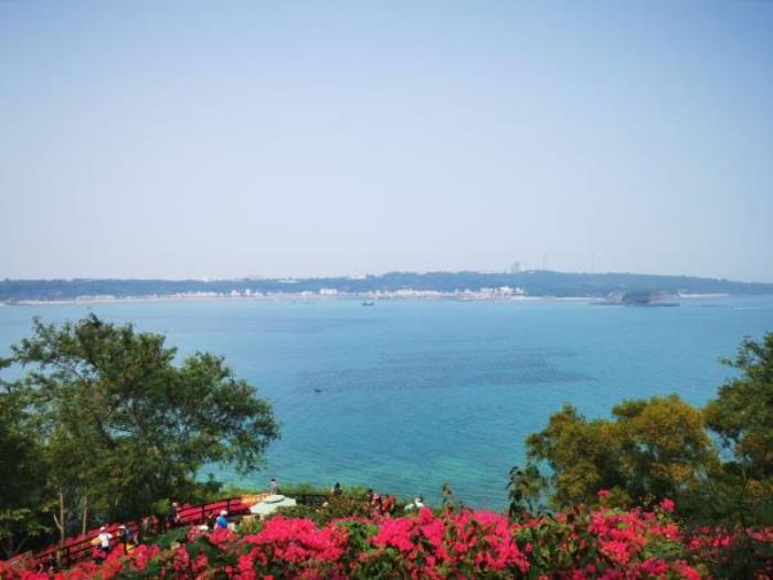 鳄鱼山景区 鳄鱼山景区