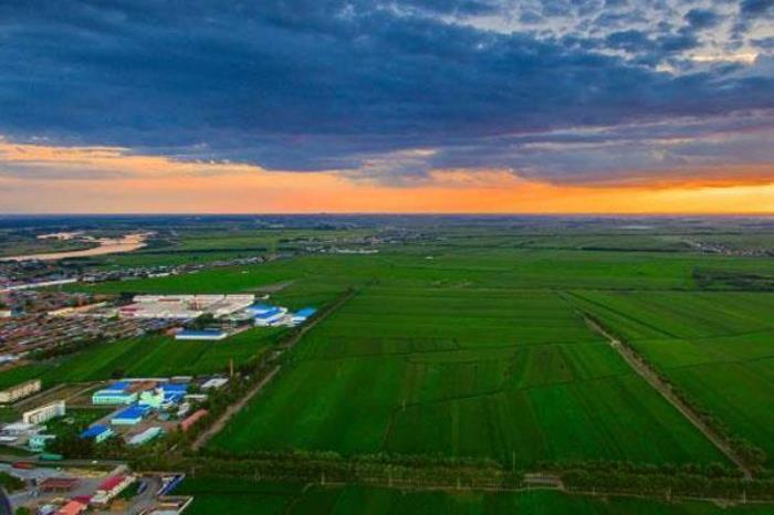 哈拉新村 哈拉新村