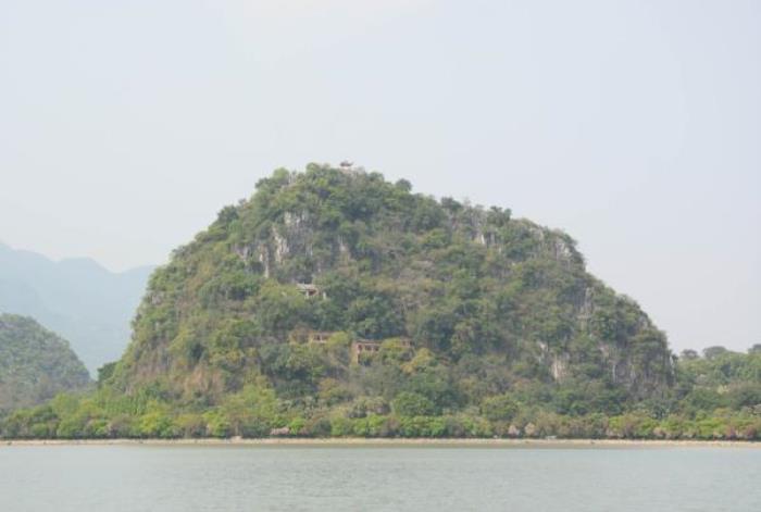 肇庆七星岩 肇庆七星岩
