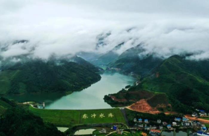 咸宁中华古瑶第一村 咸宁中华古瑶第一村