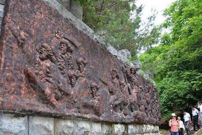 赵一曼纪念园 赵一曼纪念园