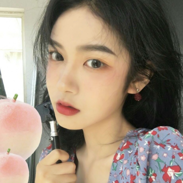 重庆伴游交友歌手杜春翠