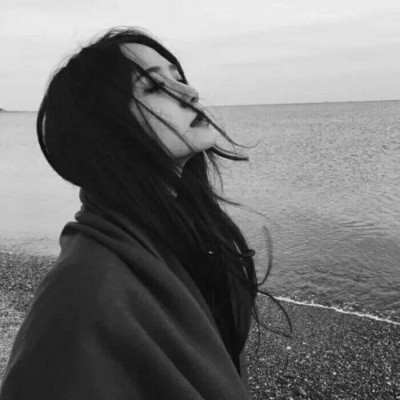 红河私人伴游女孩本科生李乐松