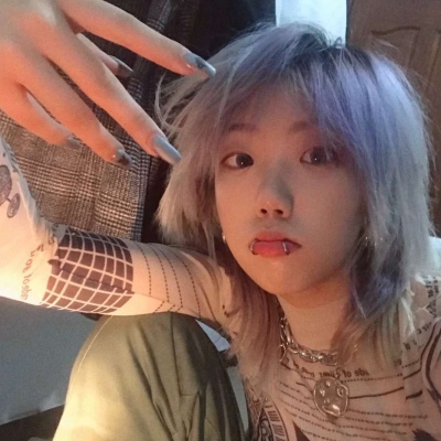 诸暨美女伴游预约试驾员靳清涵 诸暨美女伴游预约试驾员靳清涵